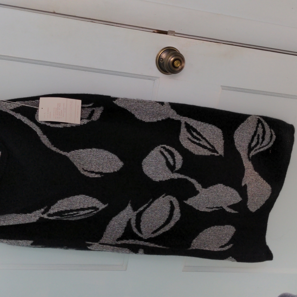 Henry Grethel Size L Lambswool and Angora Black and Silver Skirt